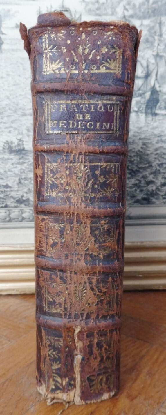 Secrets utiles et éprouvés dans la pratique de la médecine (par M. D.) 1764