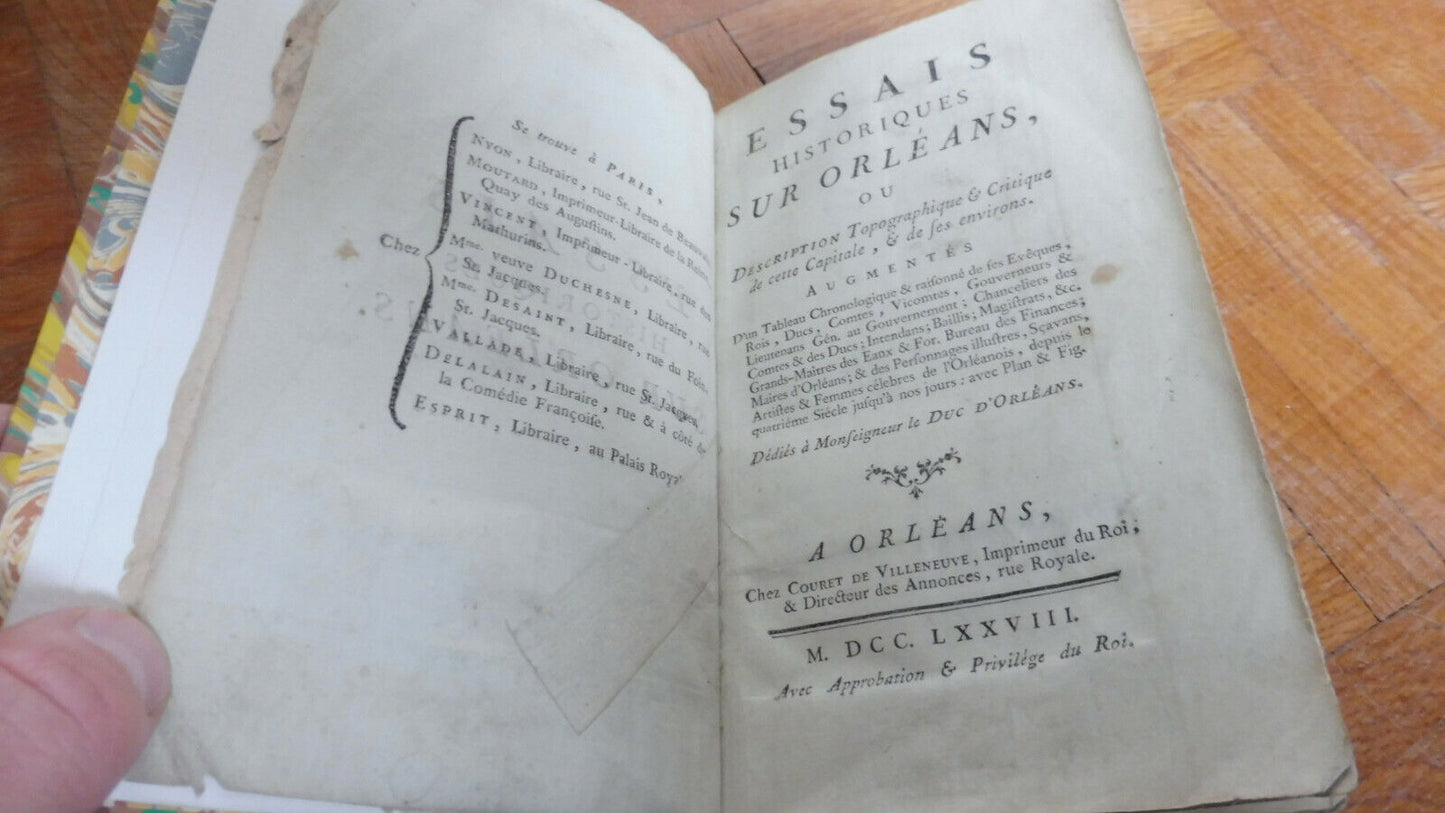 Essais historiques sur Orléans (C. N. Beauvais de Préau) 1778