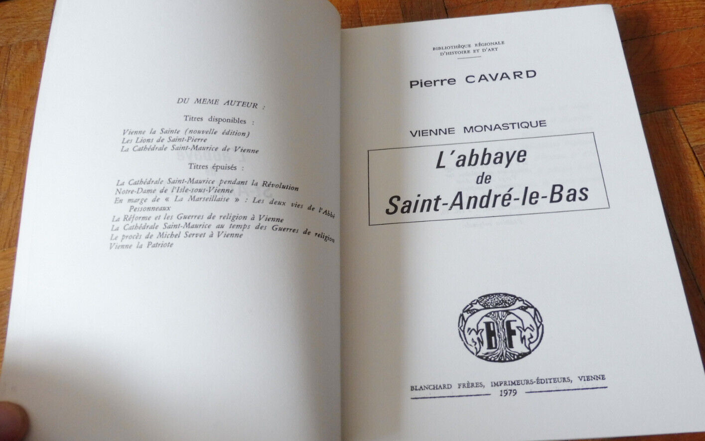 L'Abbaye de Saint-André-le-Bas (Pierre Cavard) 1979