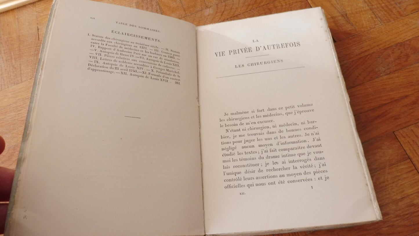 La Vie privée d'autrefois. Les chirurgiens (Alfred Franklin) 1893