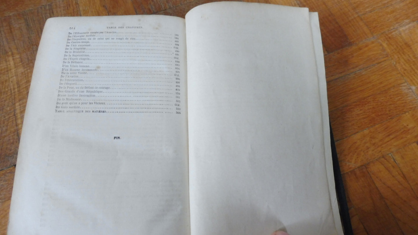 Les Caractères, suivis de Théophraste (La Bryuère) s.d.
