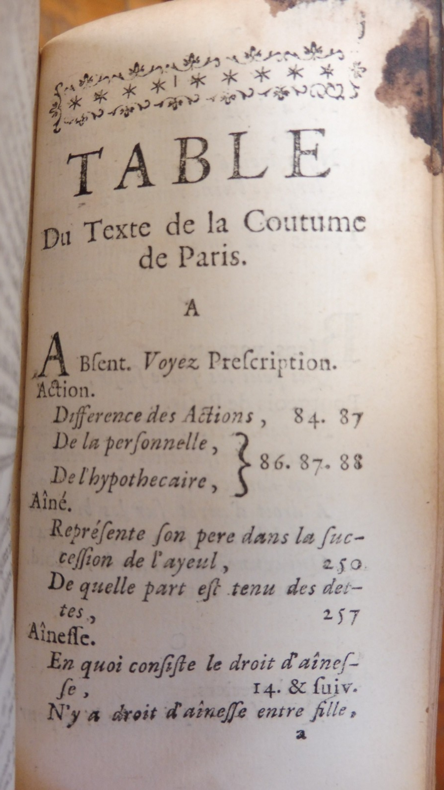 Texte des coutumes de la prévosté et vicomté de Paris (De Ferrière) 1740