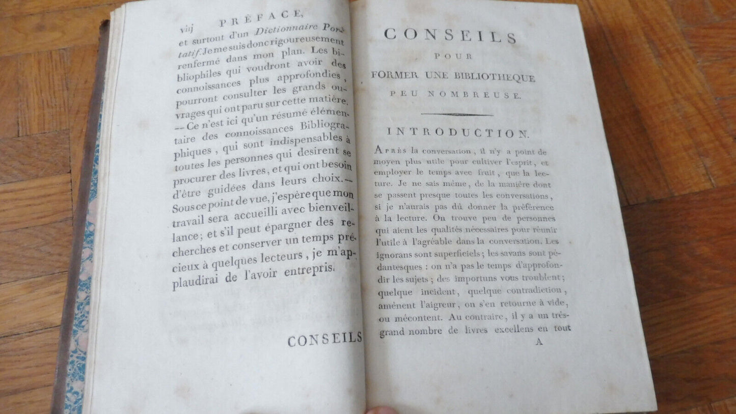 Dictionnaire de bibliographie (Desessarts) 1800