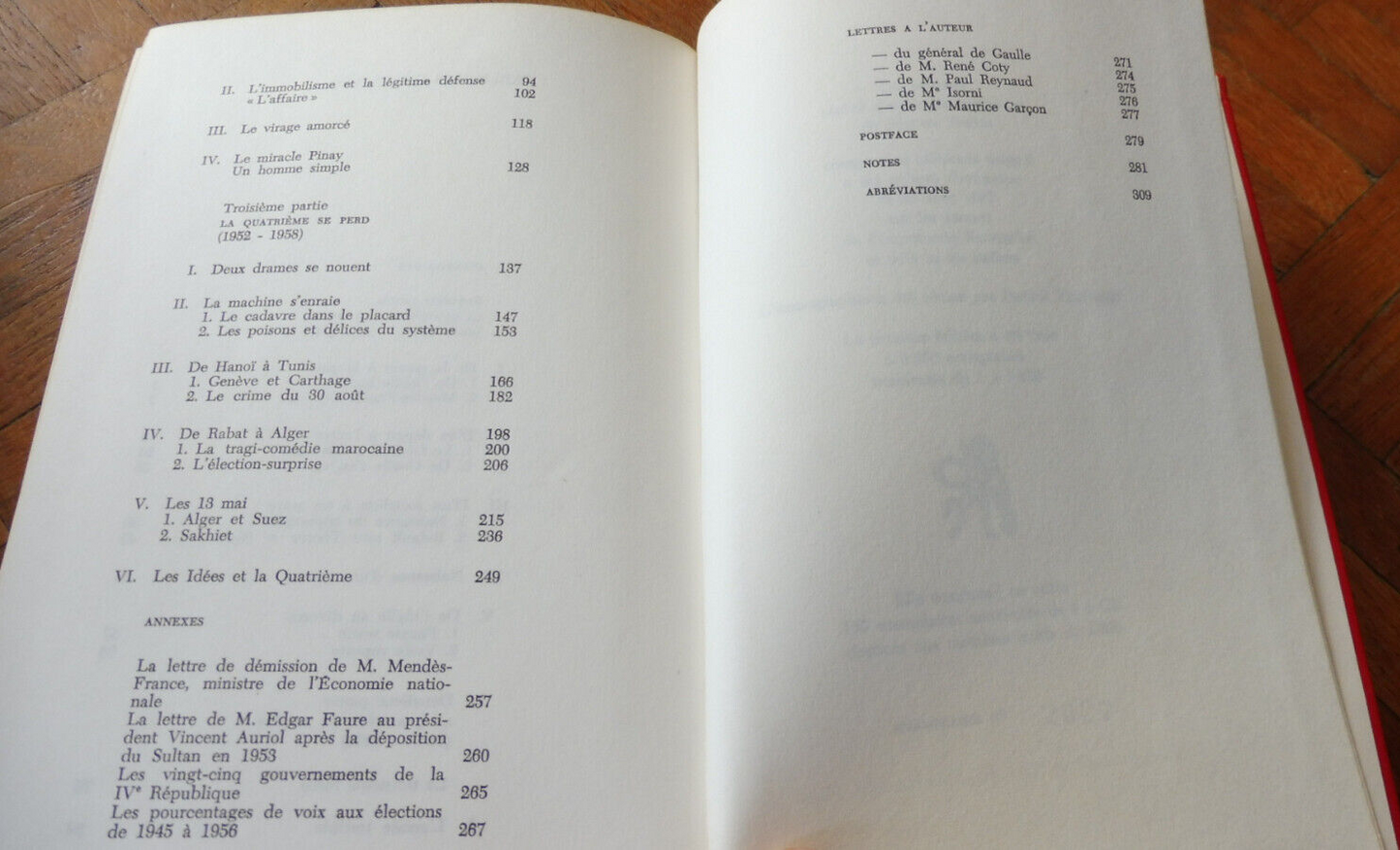 La Quatrième République (Jacques Fauvet) 1961