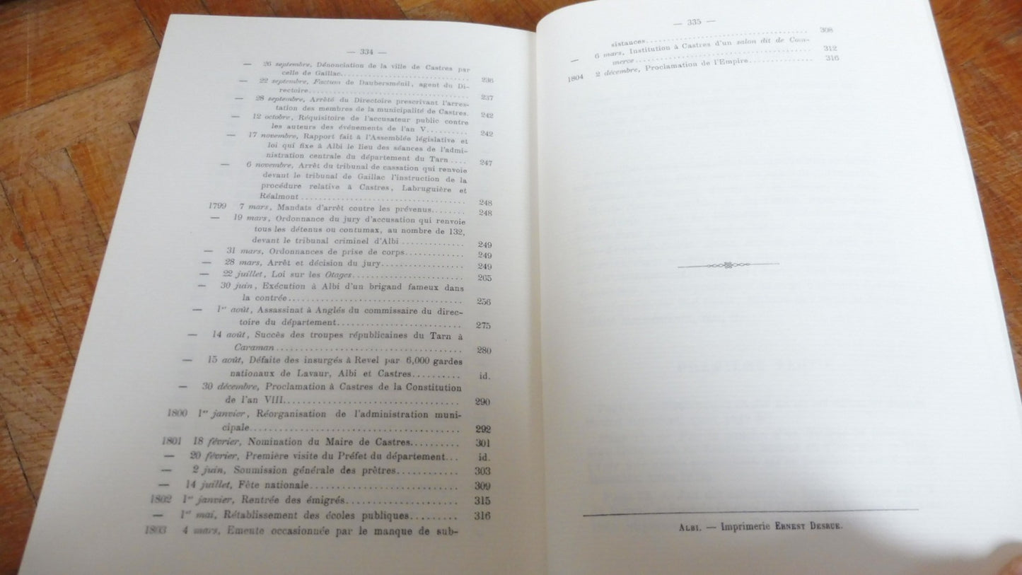 Histoire de la ville de Castres et de ses environs (A. Combes) 1977