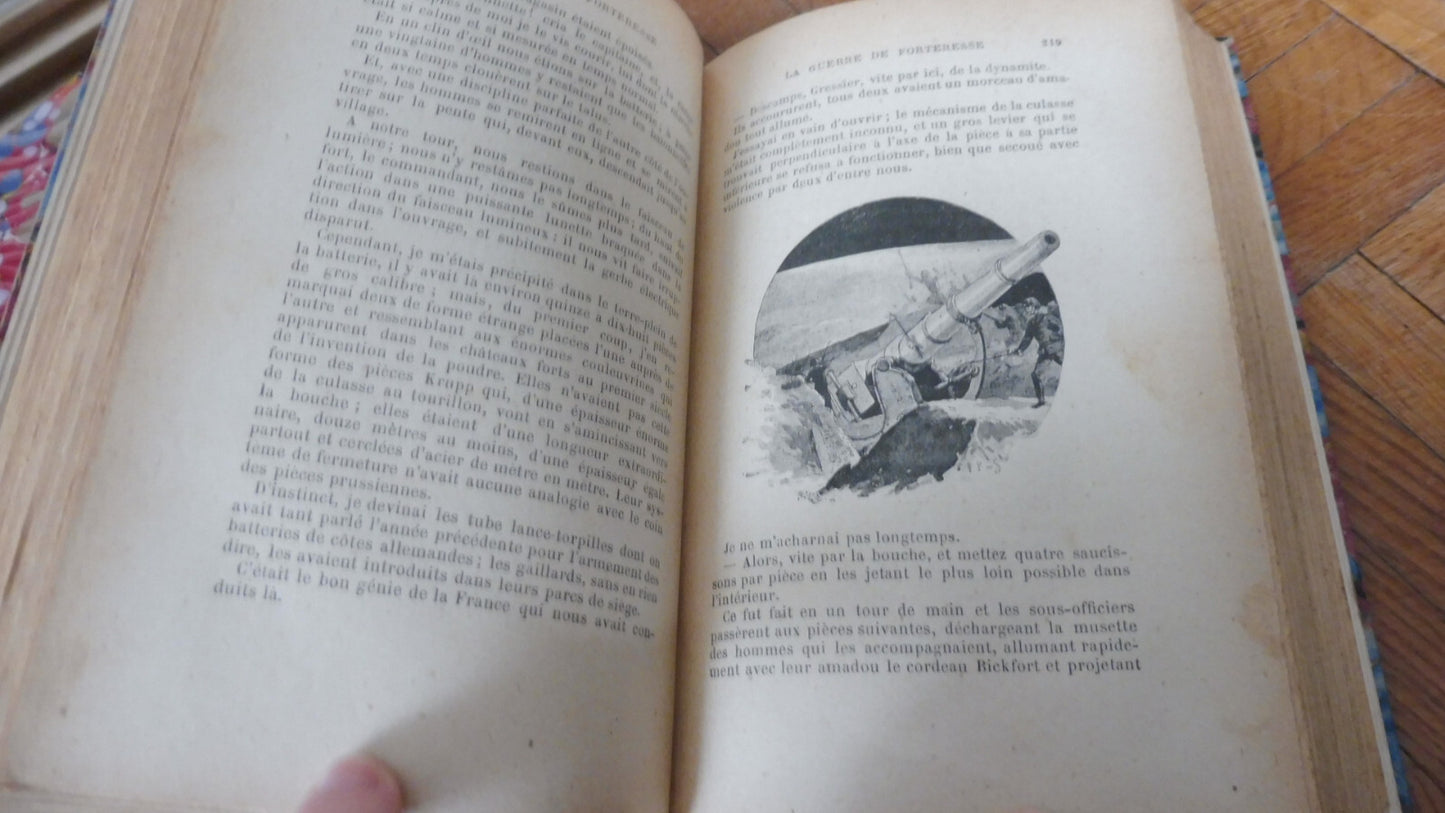 La guerre de forteresse (Capitaine Danrit) s.d. 2/2 illus. De Semant