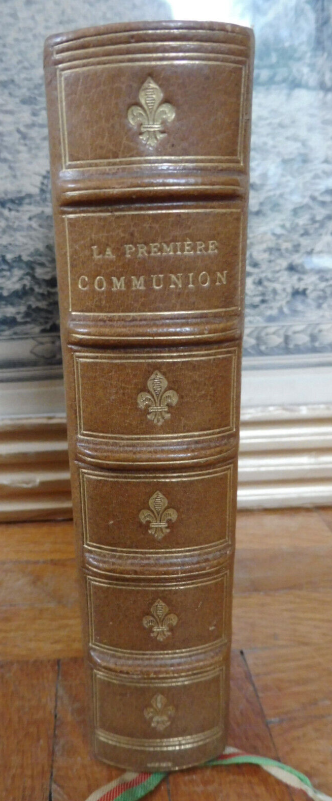 La Première communion (De Flavigny) 1882