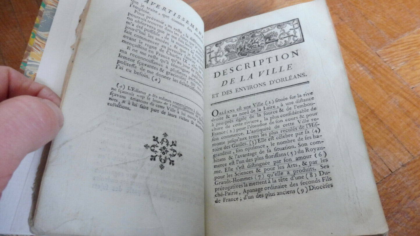 Essais historiques sur Orléans (C. N. Beauvais de Préau) 1778