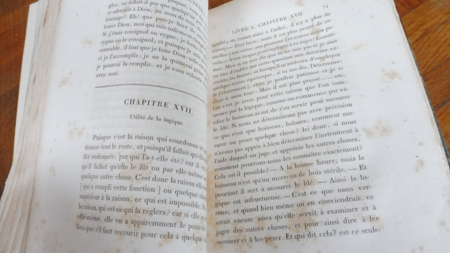 Discours philosophiques d'Epictète (A. P. Thurot trad.) 1838