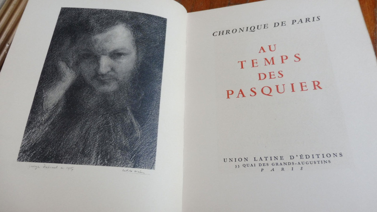 Chronique de Paris. Au Temps des Pasquiers (Héron de Villefosse) 1951