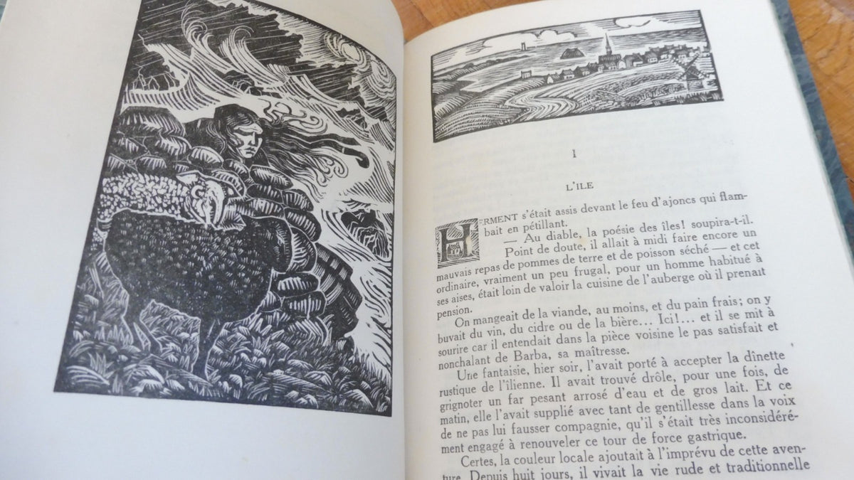 Filles de la Pluie. Scènes de la vie ouessantine (A. Savignon) 1924 illus. Alaux