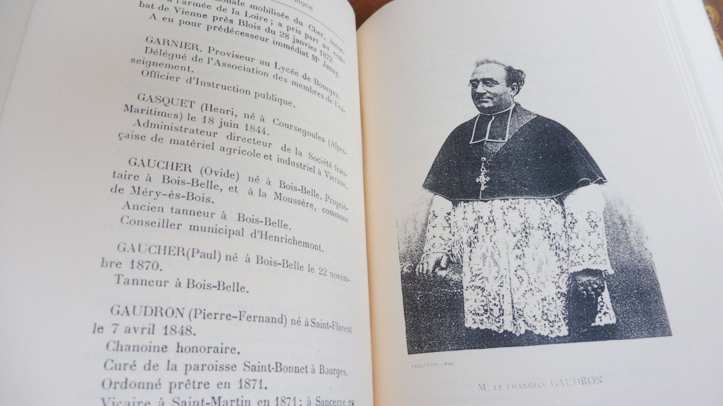 Dictionnaire biographique du Cher 1900 [REPRODUCTION]