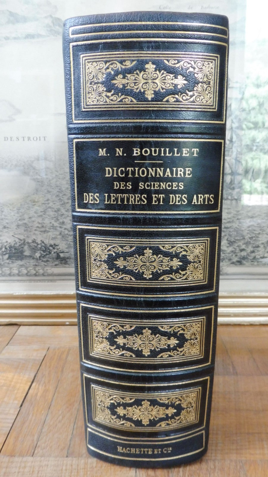 Dictionnaire des sciences des lettres et des arts (Bouillet) 1908