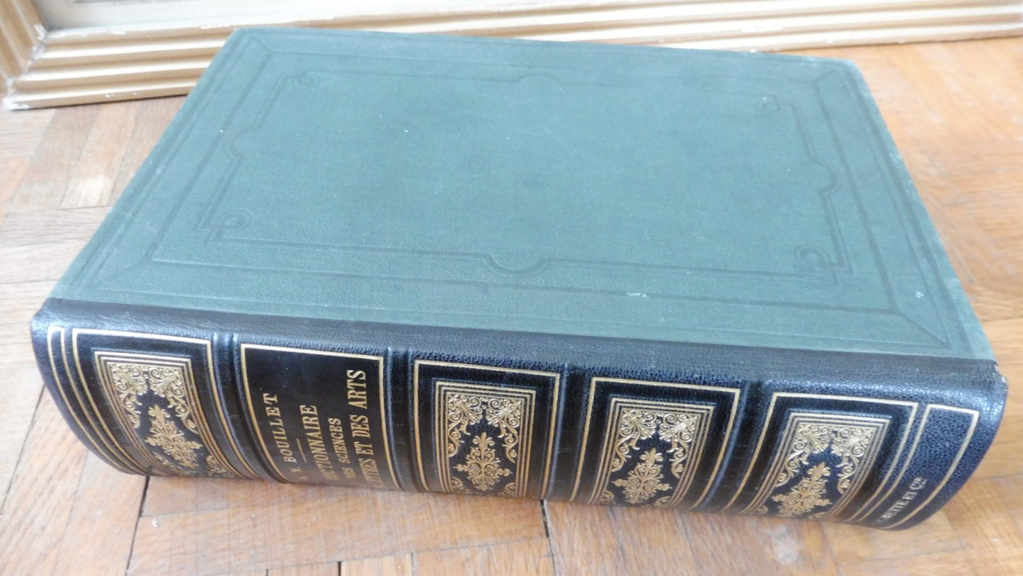 Dictionnaire des sciences des lettres et des arts (Bouillet) 1908
