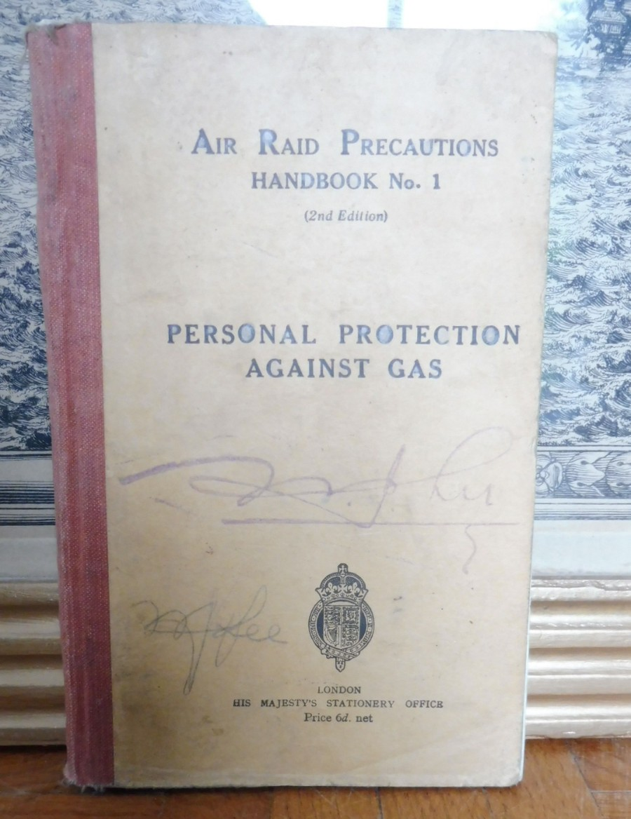 Personal protection against gas 1938