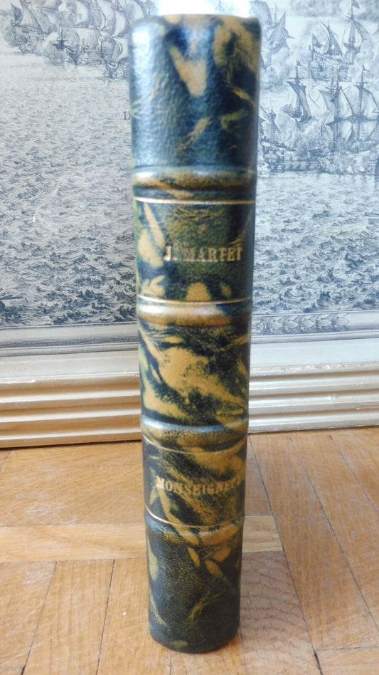 Monseigneur (Jean Martet) 1934 EO