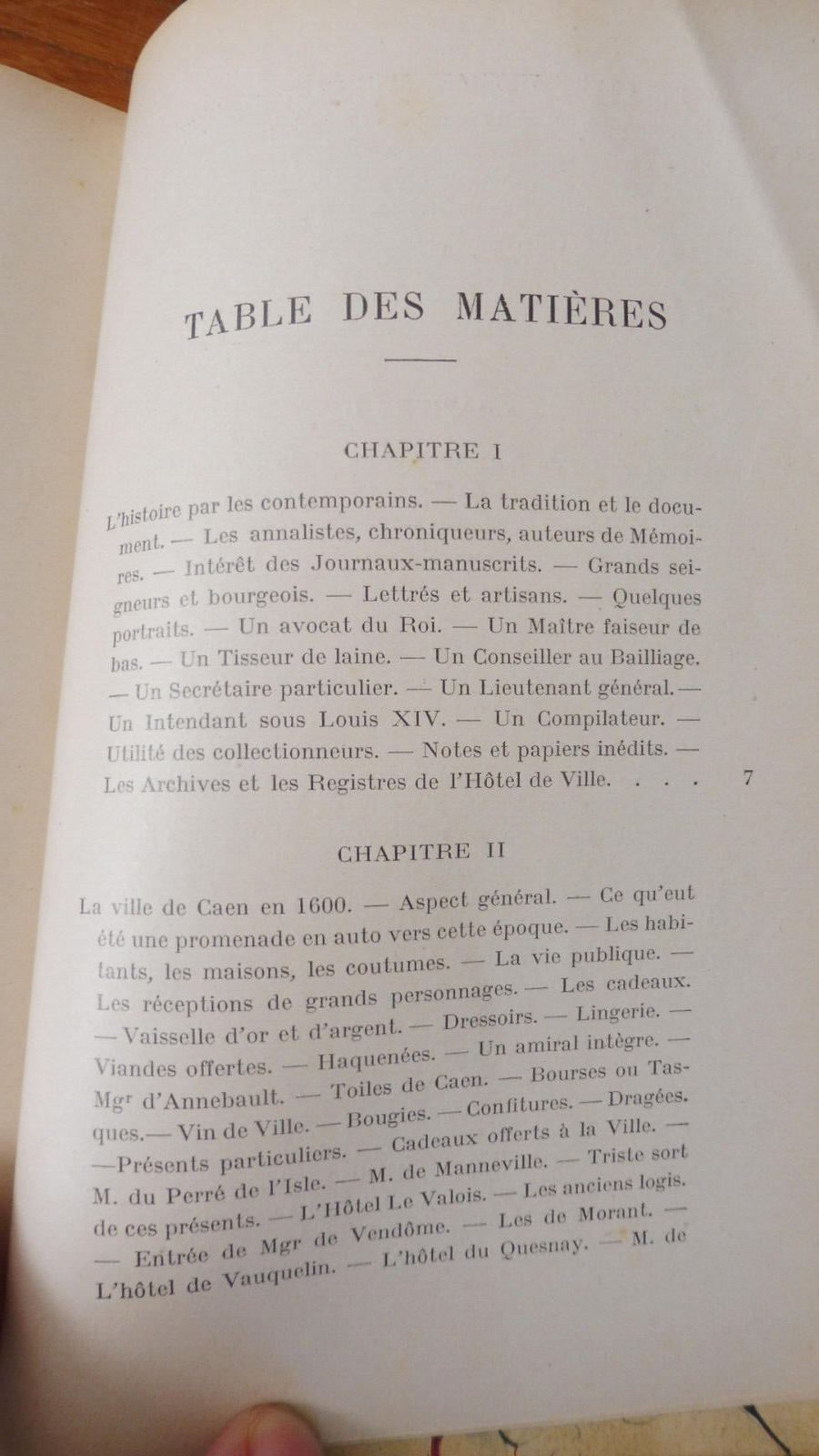 La Vie publique à Caen aux XVIIe et XVIIIe. Moeurs et coutumes (G. Vanel) 1910