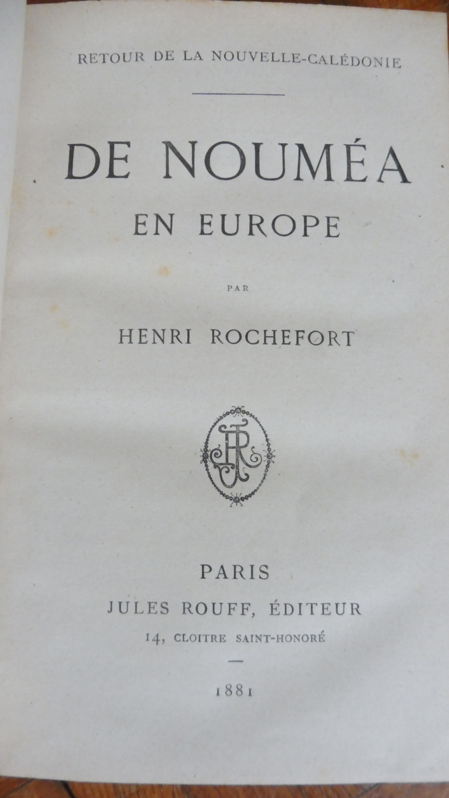 De Nouméa en Europe