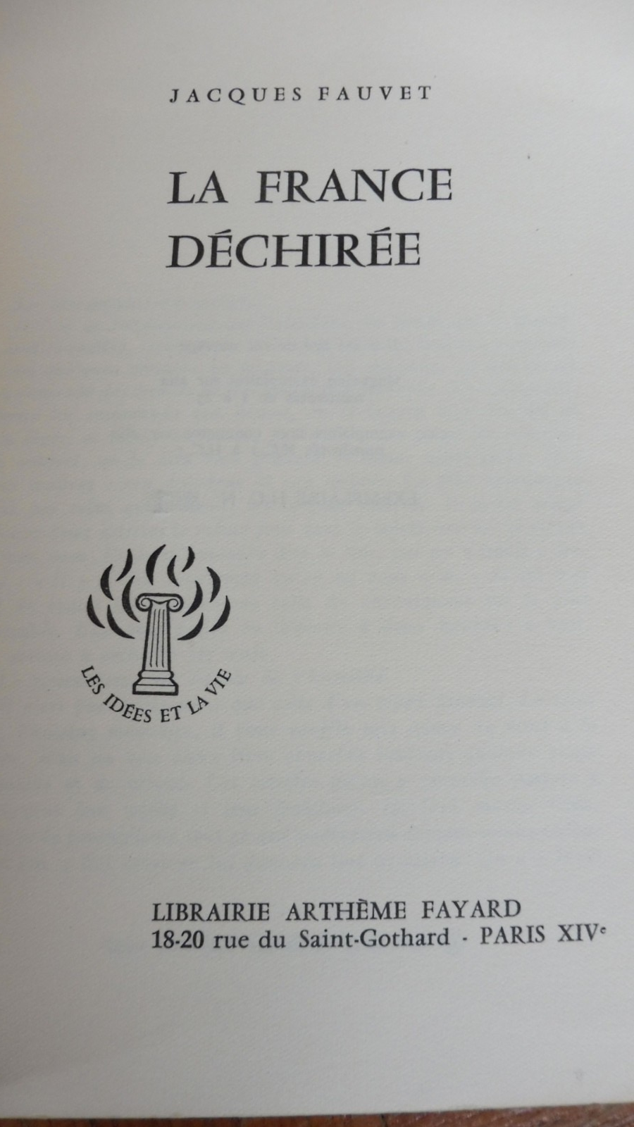 La France déchirée (Jacques Fauvet) 1957 ENVOI