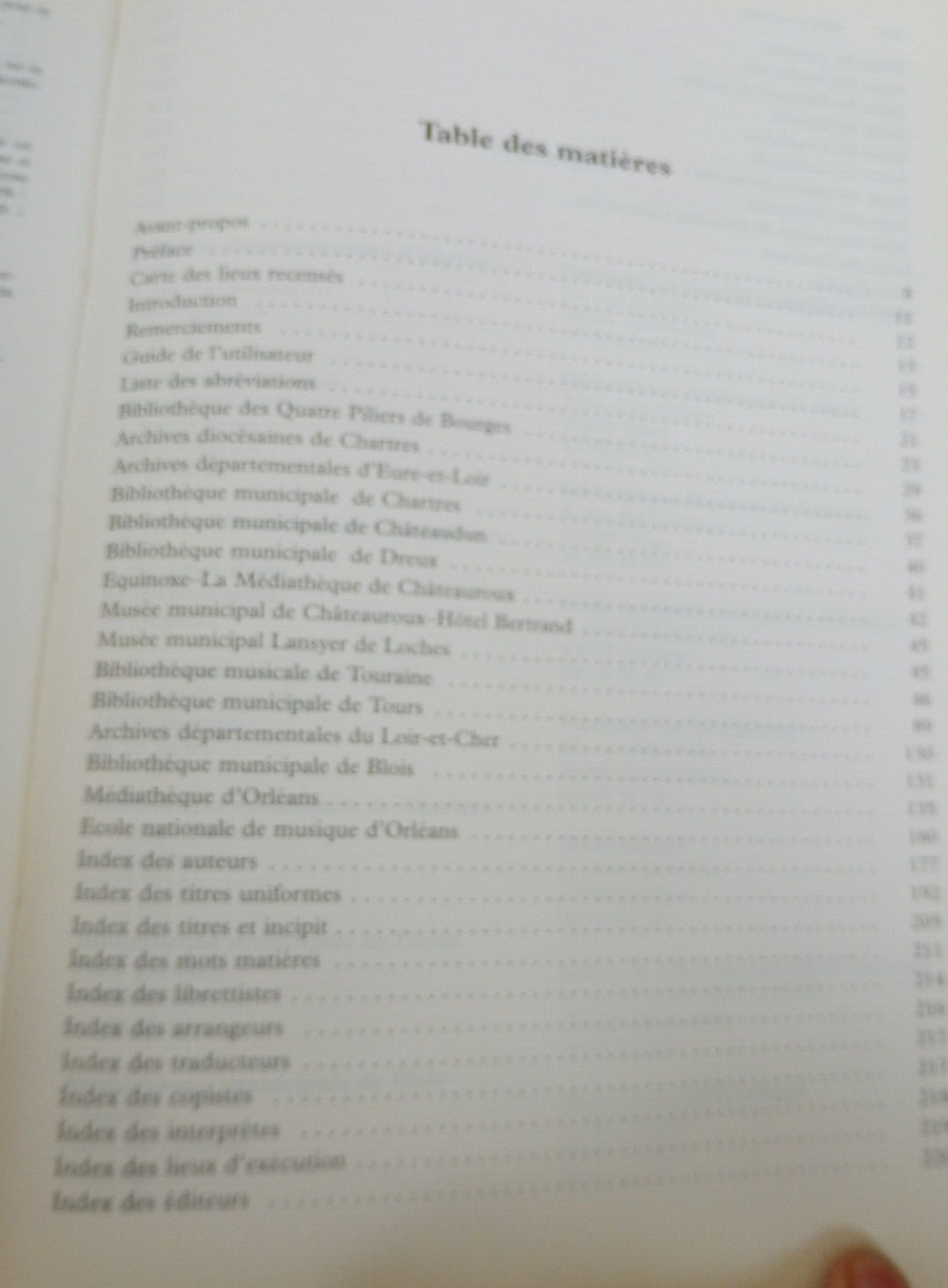 Catalogue des fonds musicaux anciens conservés en Région Centre 1995
