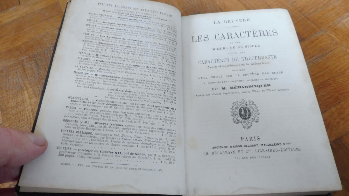 Les Caractères, suivis de Théophraste (La Bryuère) s.d.