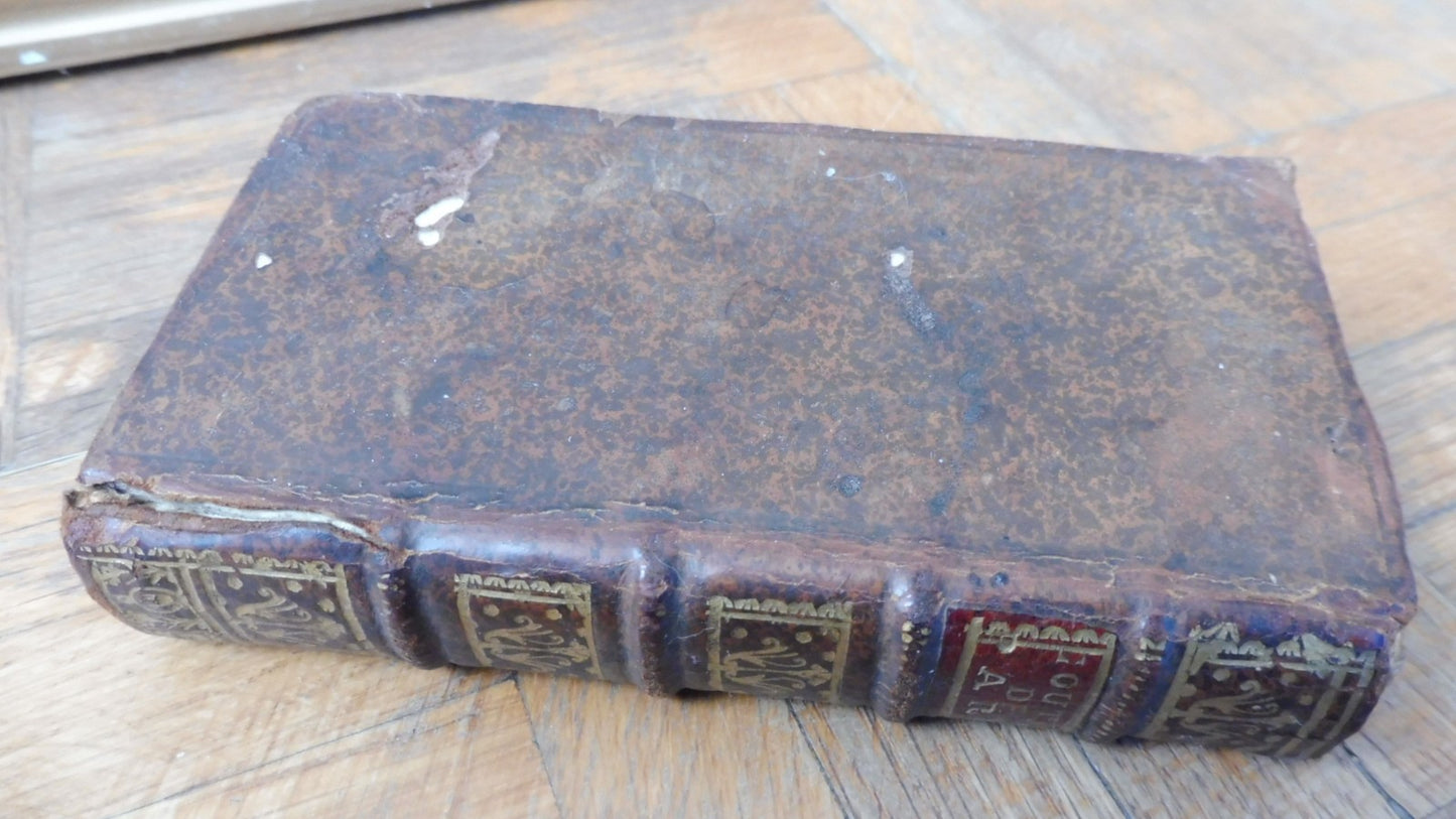 Texte des coutumes de la prévosté et vicomté de Paris (De Ferrière) 1740