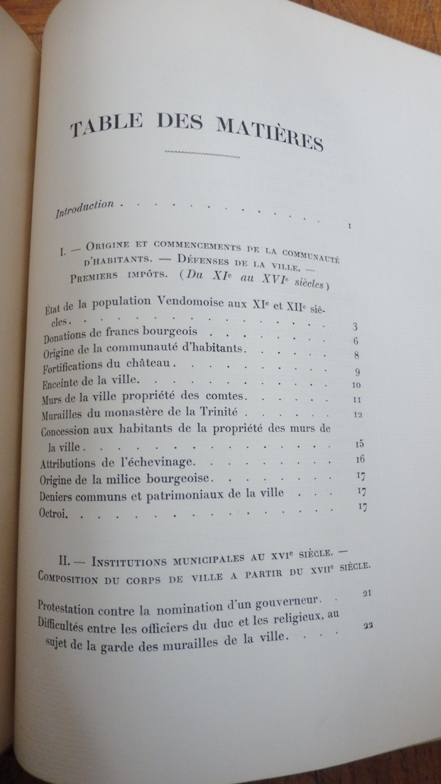 Histoire municipale de Vendôme avant 1789 (De Trémault) 1904