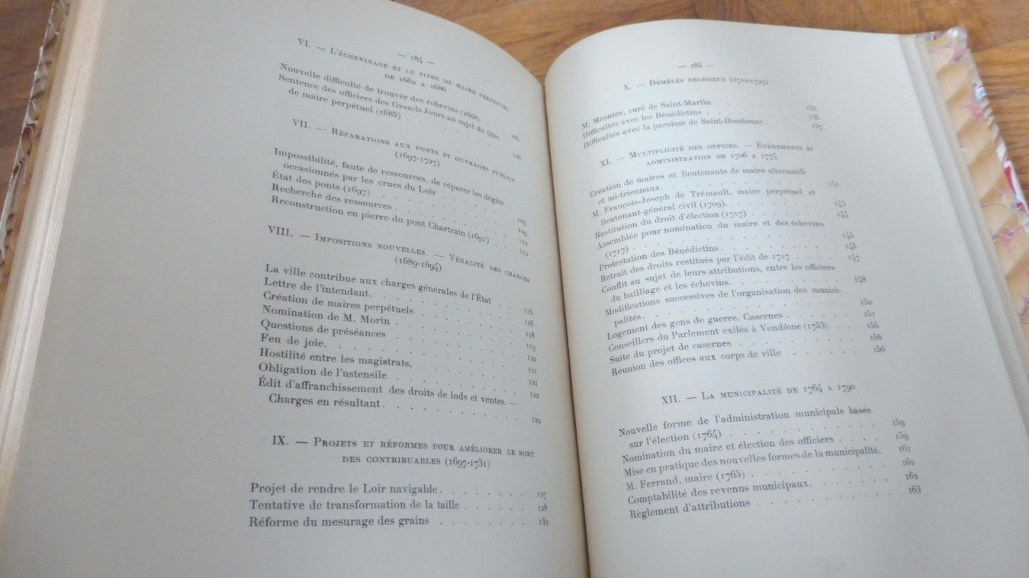 Histoire municipale de Vendôme avant 1789 (De Trémault) 1904