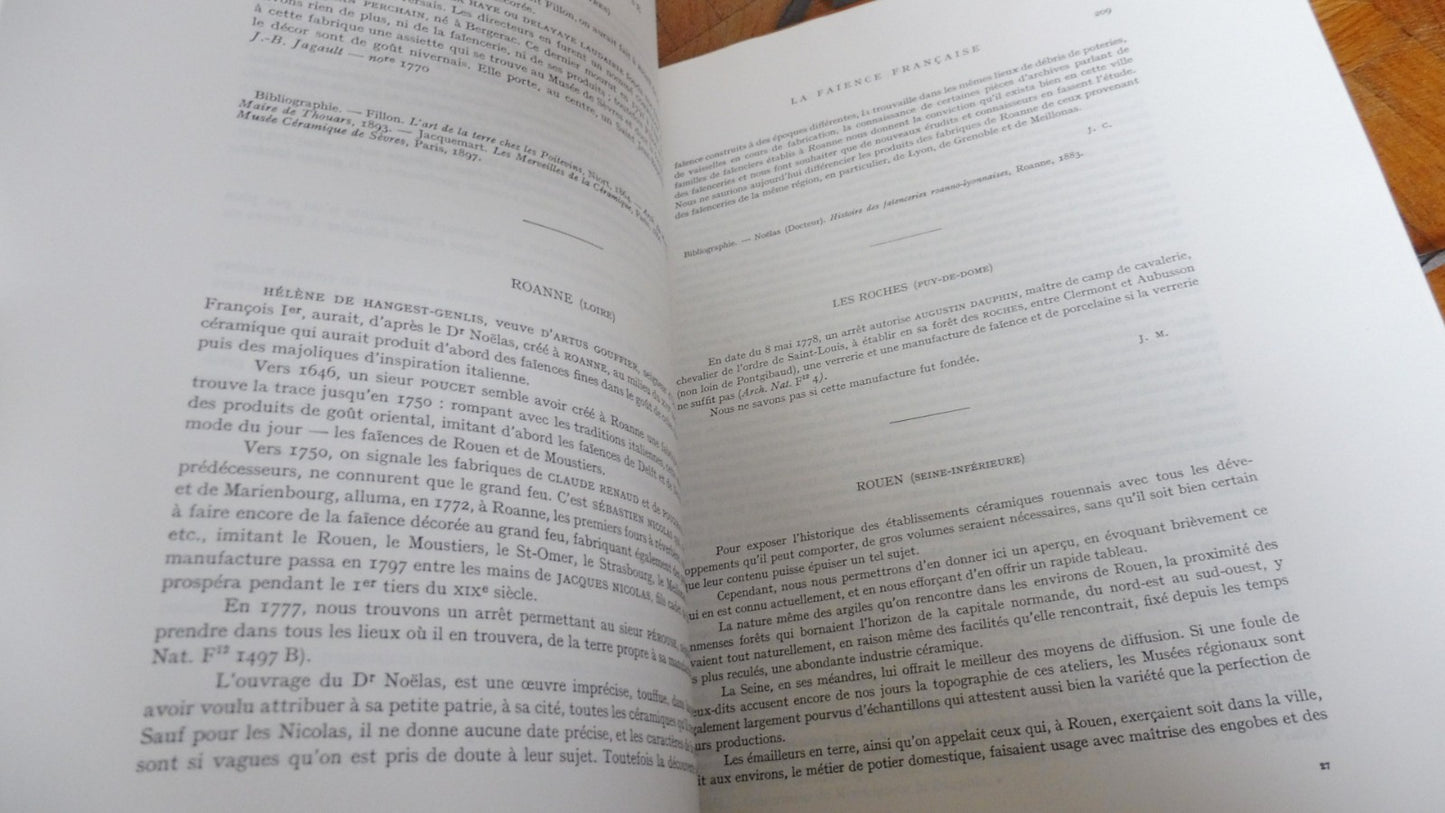 Répertoire de la faïence Française (Chompret dir.) 1935 6/6 IN FOLIO