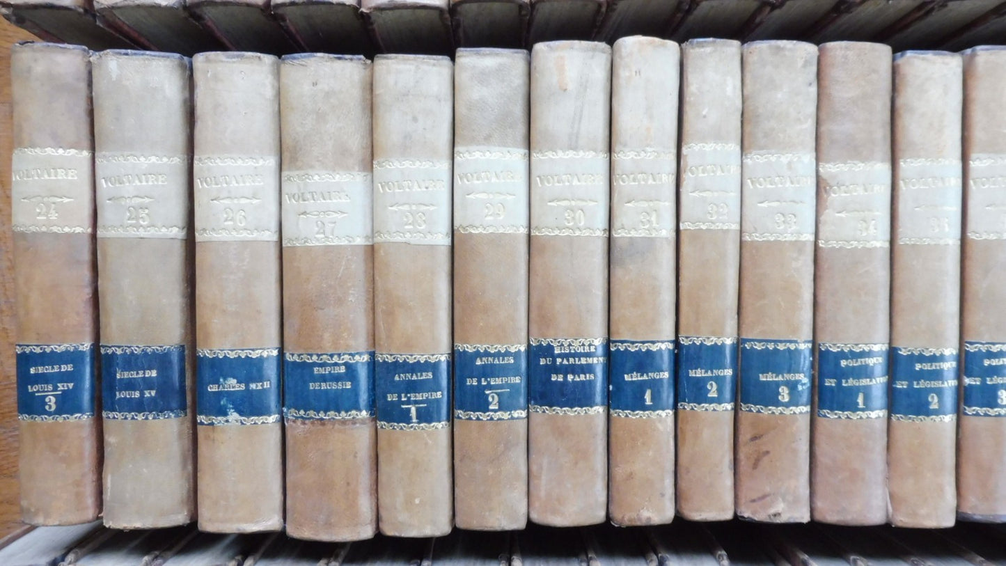 Oeuvres complètes de Voltaire 1785-89 92+2 vol. COMPLET