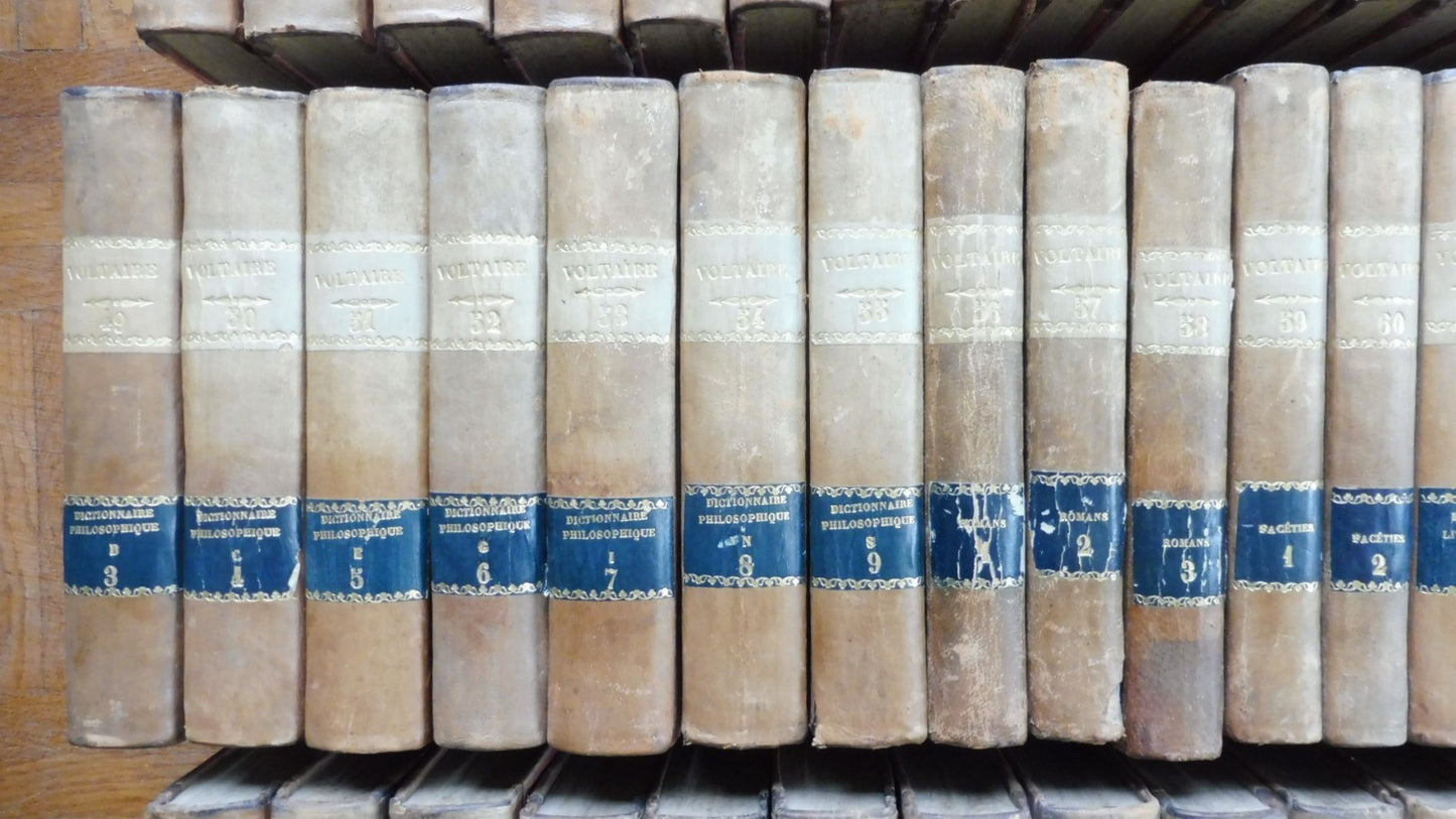 Oeuvres complètes de Voltaire 1785-89 92+2 vol. COMPLET