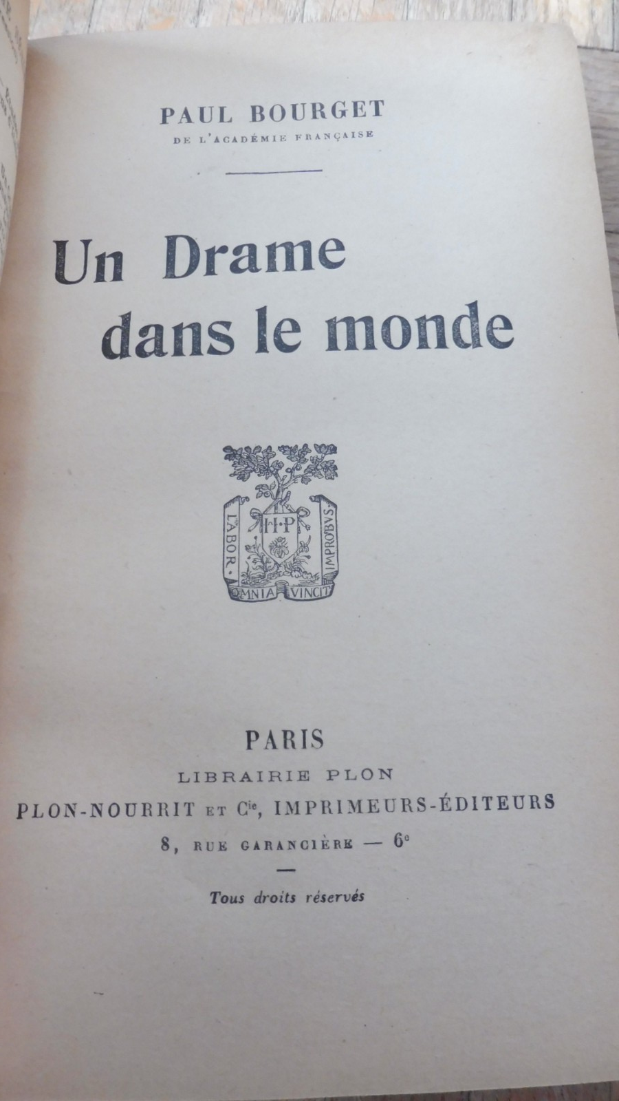 Un drame dans le monde (Paul Bourget) s.d.